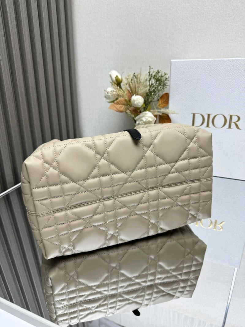Christian Dior Shopping Bags EasyMatch 63911