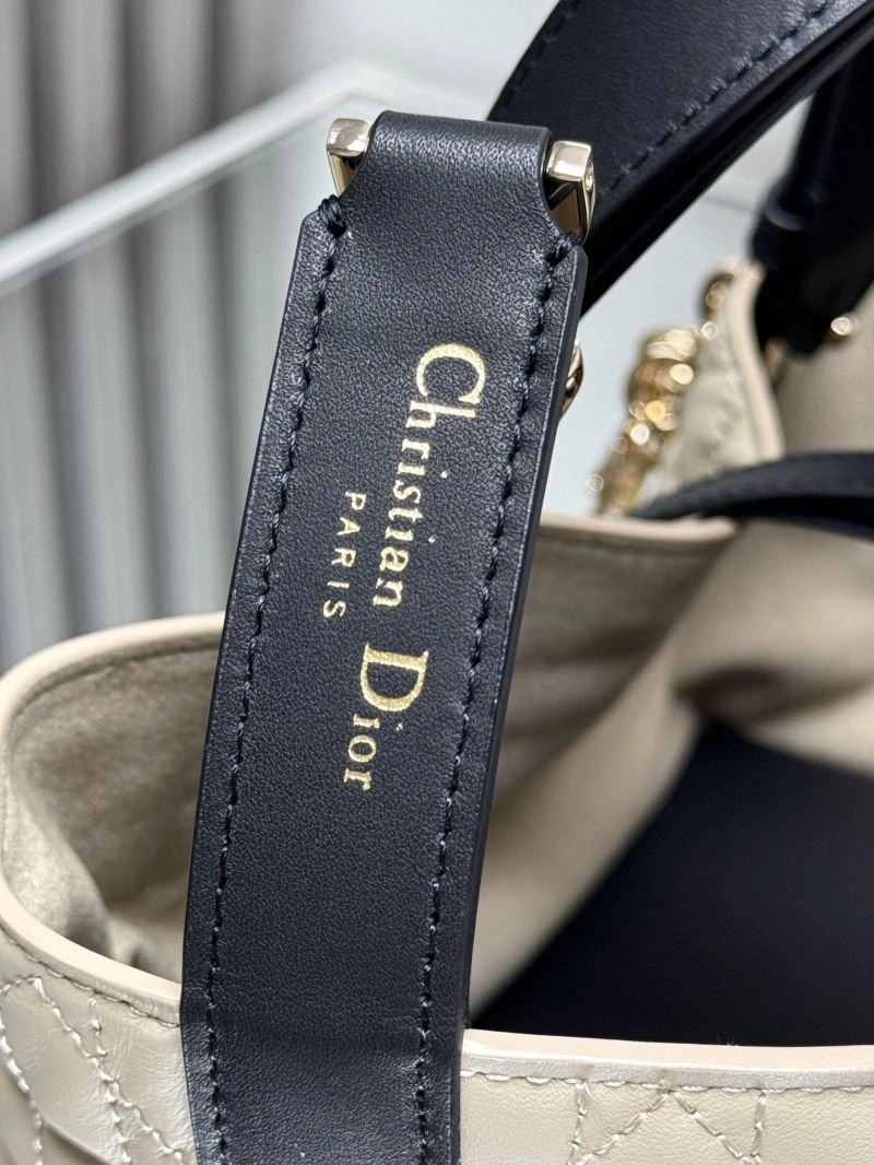 Christian Dior Shopping Bags GoodFit 63902