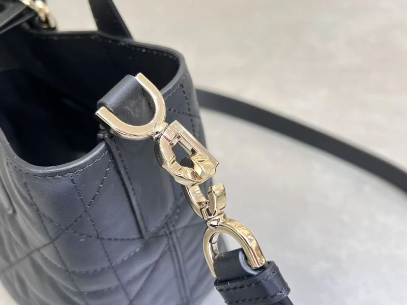 FlexibleFit Christian Dior Shopping Bags 47123