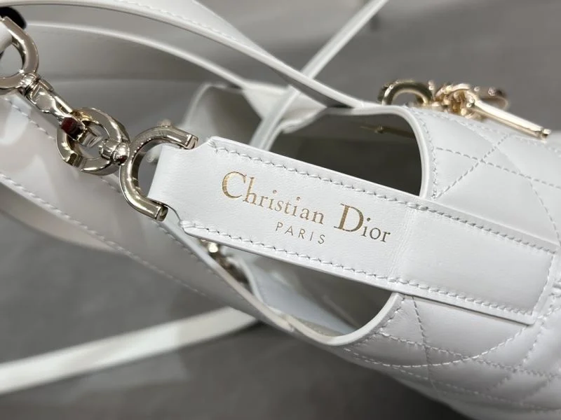 Christian Dior Shopping Bags Modern 47092