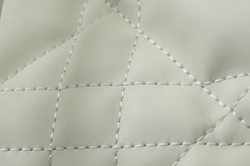 SmoothTexture Christian Dior Shopping Bags 47090