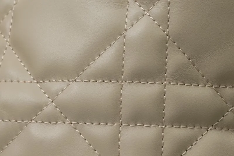 Christian Dior Shopping Bags ZipUp 47085