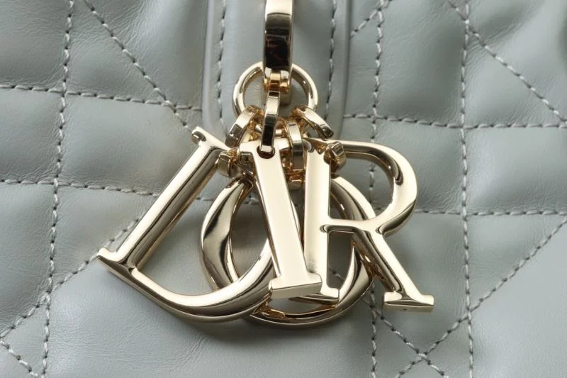 Christian Dior Shopping Bags Bold 47086