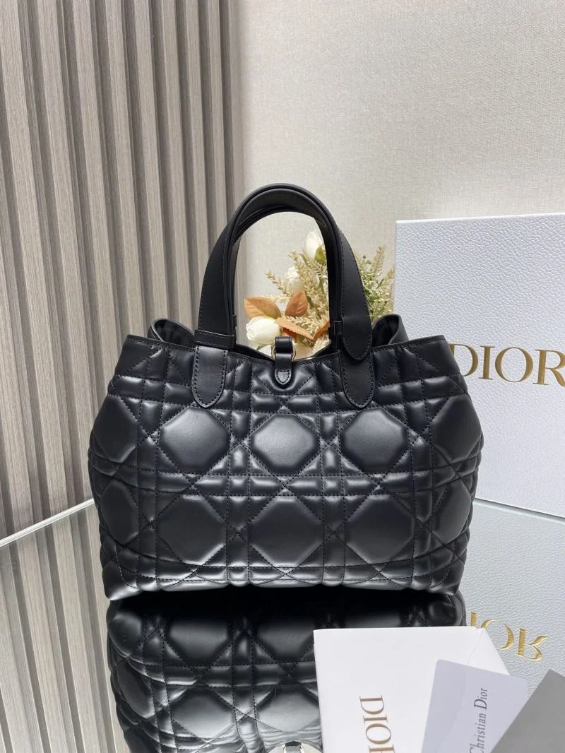 Christian Dior Shopping Bags Casual 47075