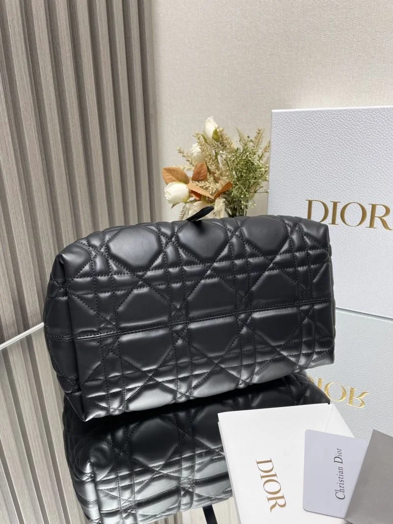 Christian Dior Shopping Bags Casual 47075