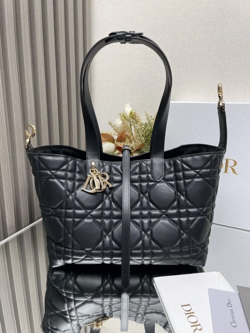 Christian Dior Shopping Bags Casual 47075