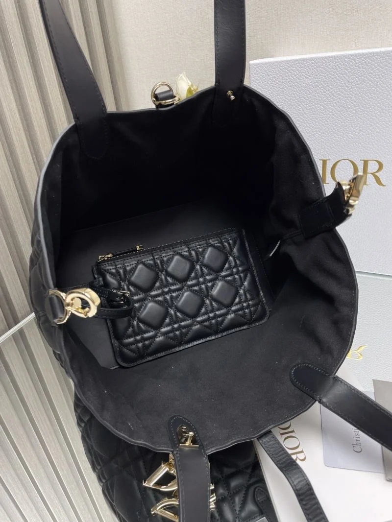 Christian Dior Shopping Bags Casual 47075