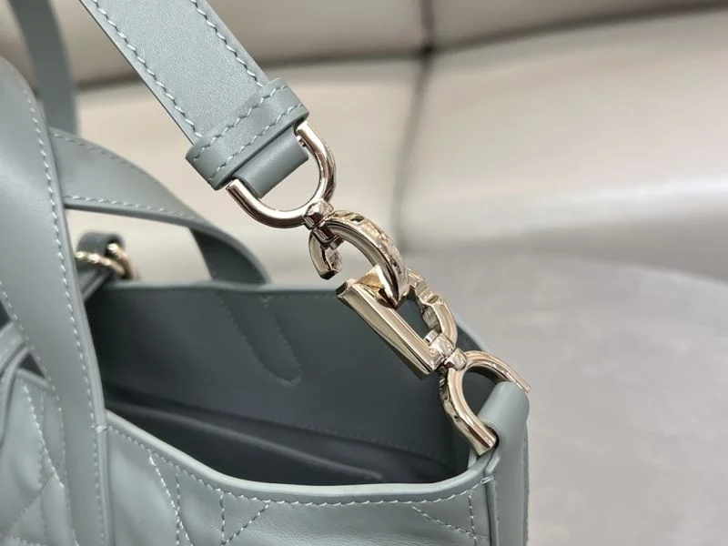 Christian Dior Shopping Bags Bright 47062