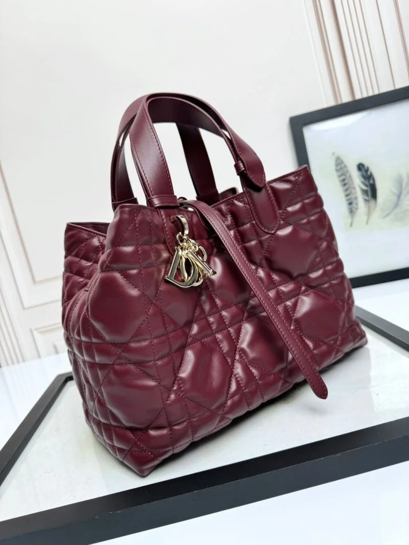 Sporty Christian Dior Shopping Bags 47070