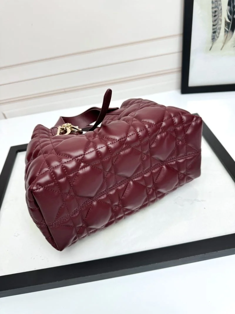 Casual Christian Dior Shopping Bags 47068