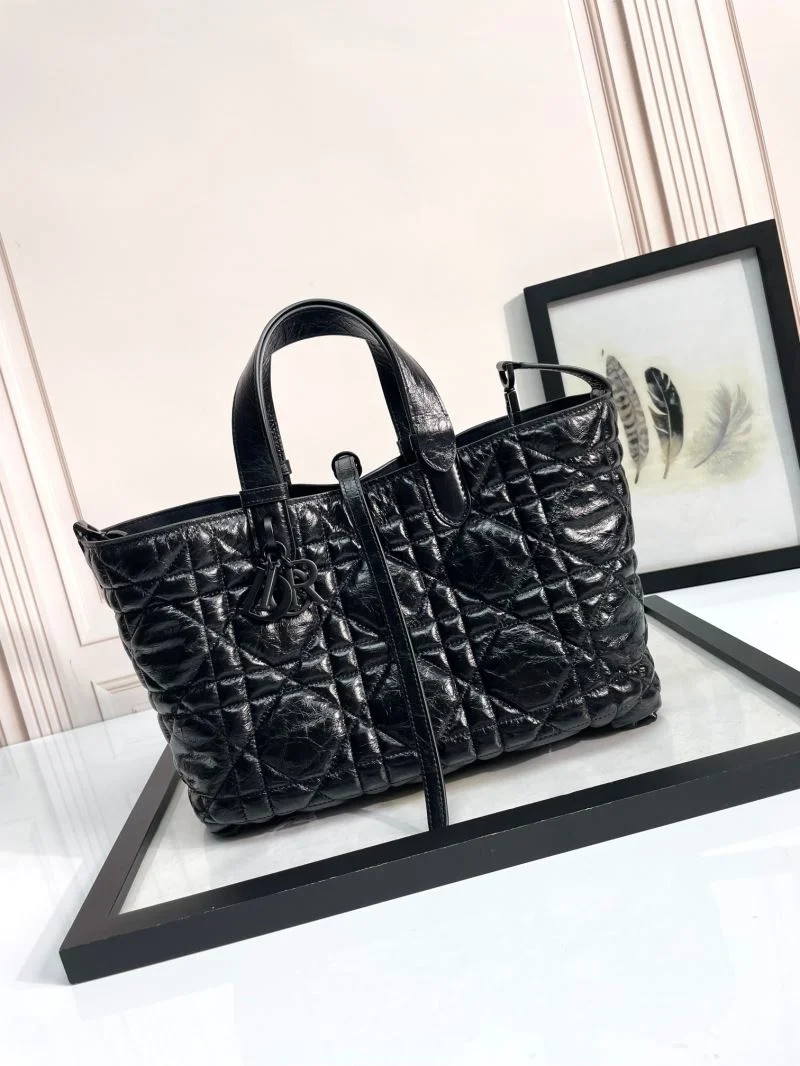 UrbanChic Christian Dior Shopping Bags 47061