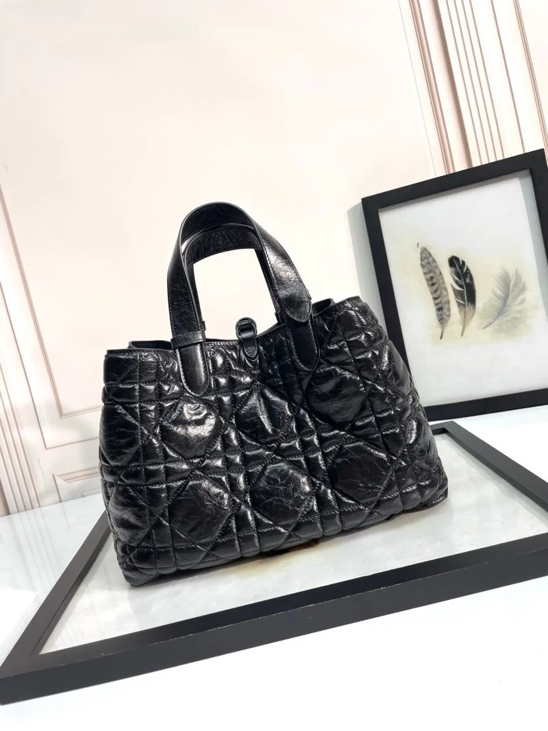 UrbanChic Christian Dior Shopping Bags 47061