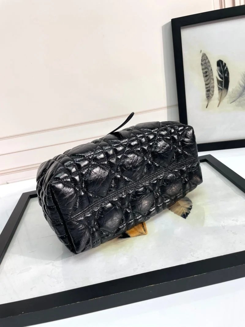 Stretchable Christian Dior Shopping Bags 47036