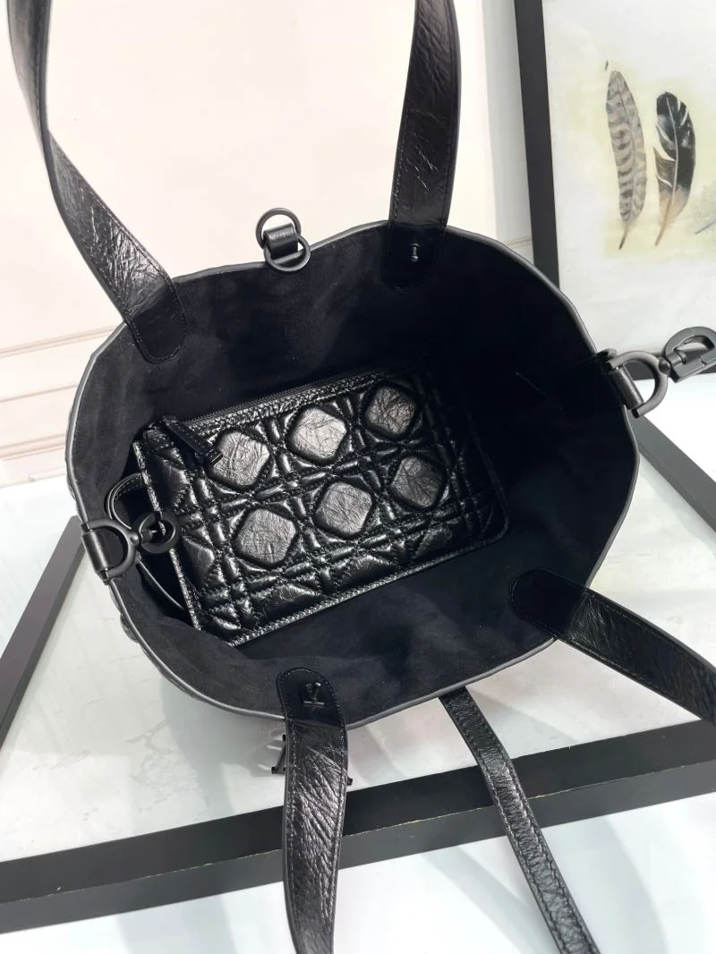 Stretchable Christian Dior Shopping Bags 47036