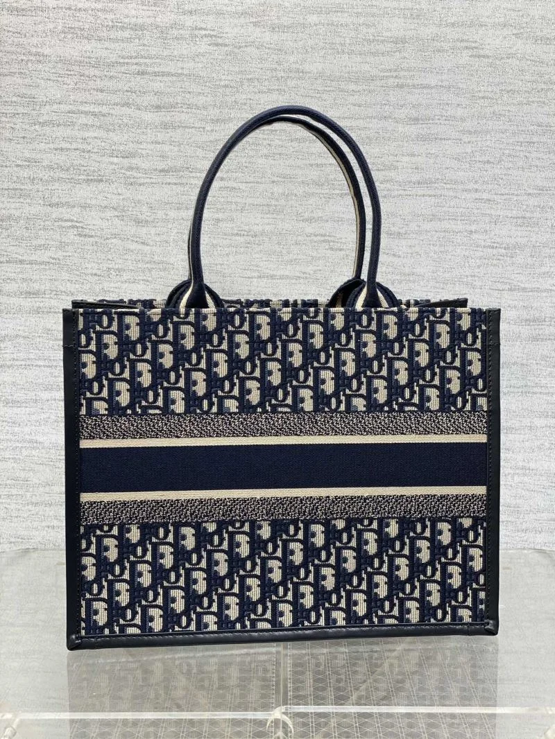 Flexible Christian Dior Shopping Bags 47047