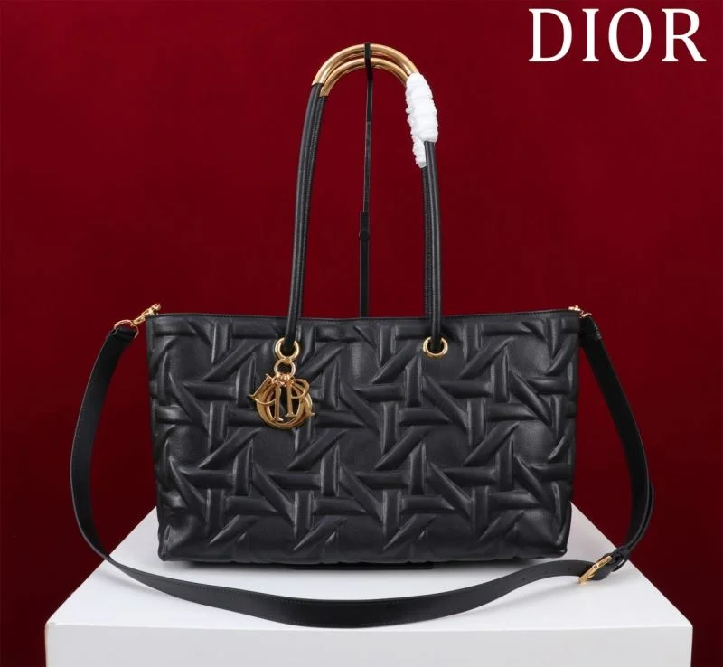 Christian Dior Shopping Bags Reliable 47039