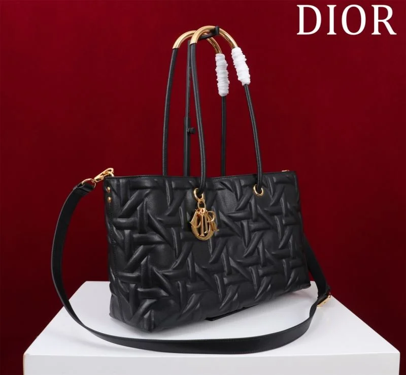 Christian Dior Shopping Bags Reliable 47039