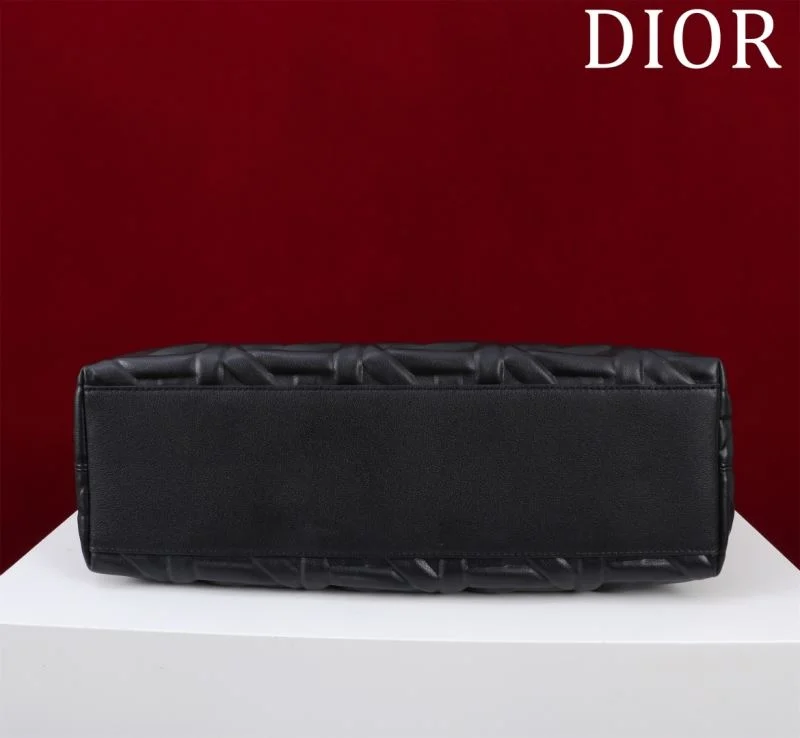 Christian Dior Shopping Bags Reliable 47039