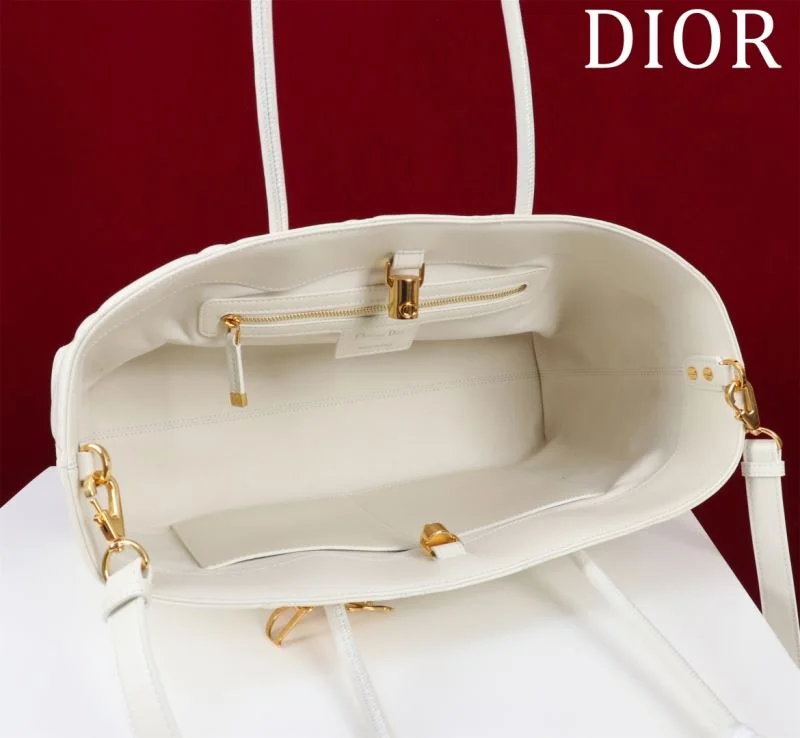 Fashionable Christian Dior Shopping Bags 47034