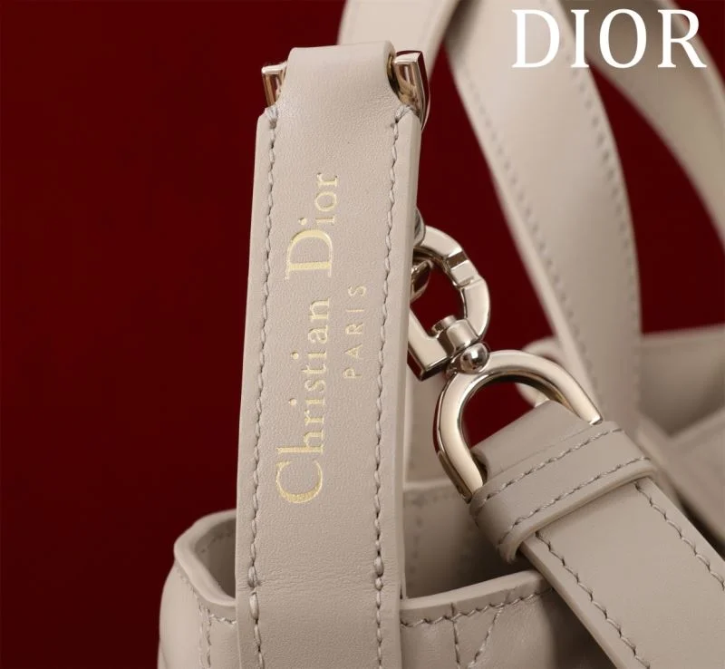 Christian Dior Shopping Bags OnTrend 47022