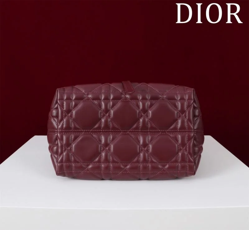 GoodFit Christian Dior Shopping Bags 47011