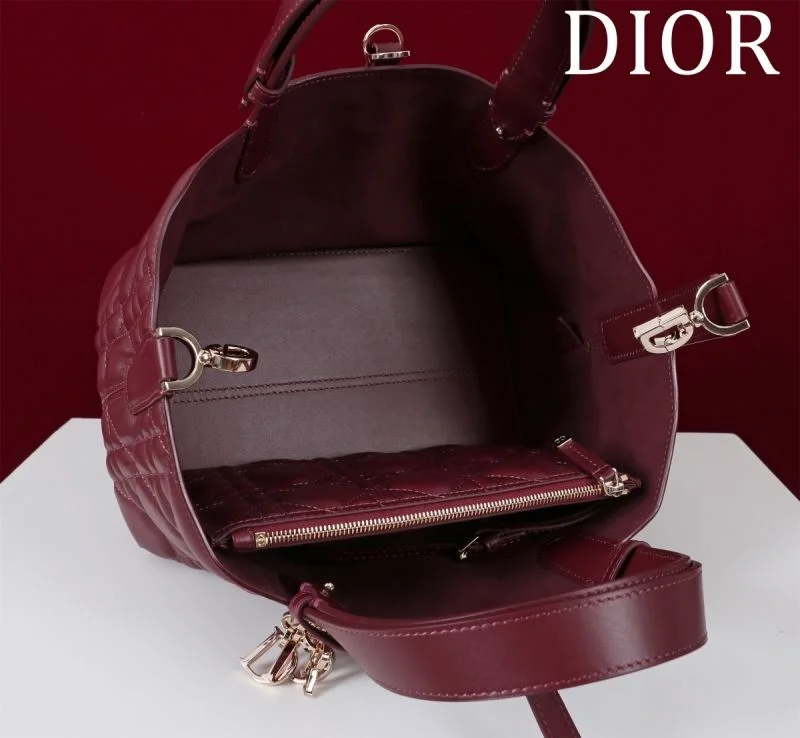 GoodFit Christian Dior Shopping Bags 47011