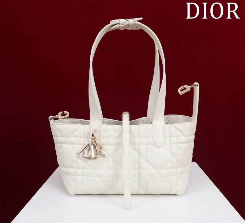 Christian Dior Shopping Bags Unisex 47045