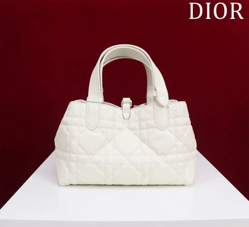 Christian Dior Shopping Bags Unisex 47045
