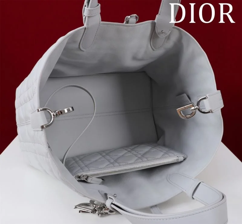 Lightweight Christian Dior Shopping Bags 47005