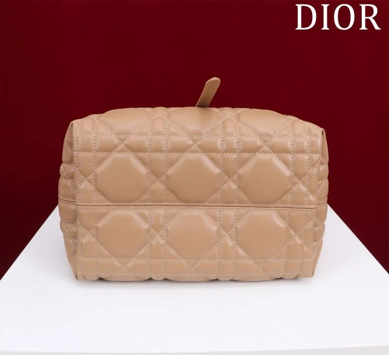 Christian Dior Shopping Bags TimelessDesign 47017