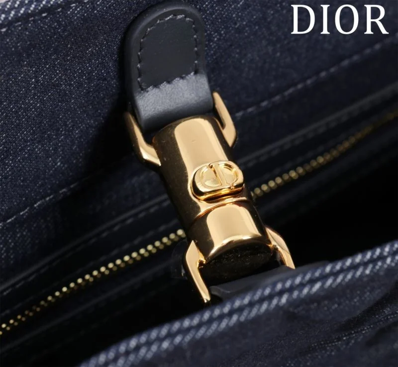 Christian Dior Shopping Bags DailyWear 47008