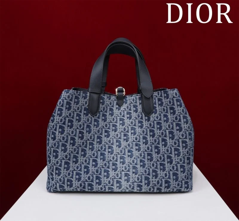Tailored Christian Dior Shopping Bags 47007