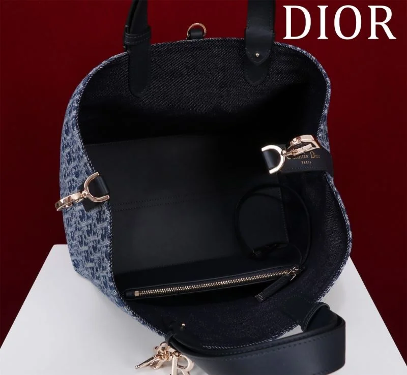 Tailored Christian Dior Shopping Bags 47007