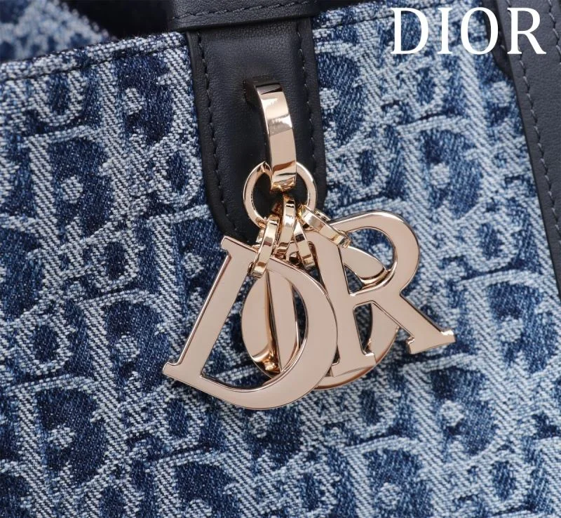 Tailored Christian Dior Shopping Bags 47007