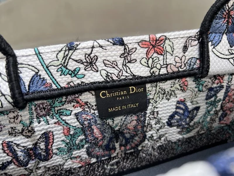 Christian Dior Shopping Bags ModernLook 46992