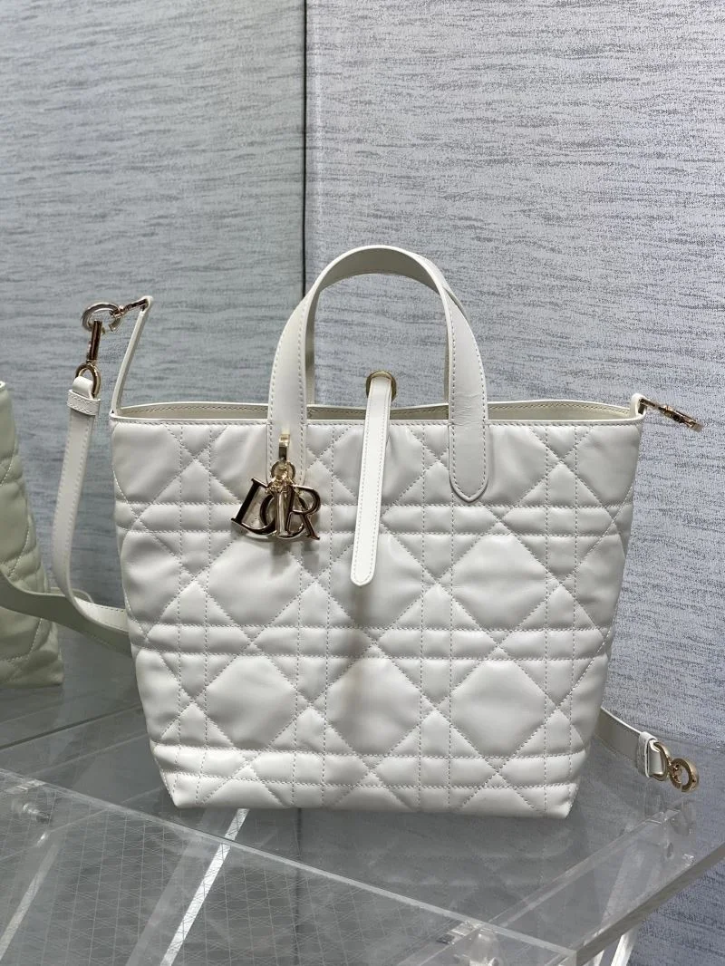 Christian Dior Shopping Bags Versatile 46988