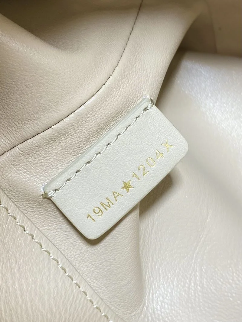 Attractive Christian Dior Shopping Bags 46984