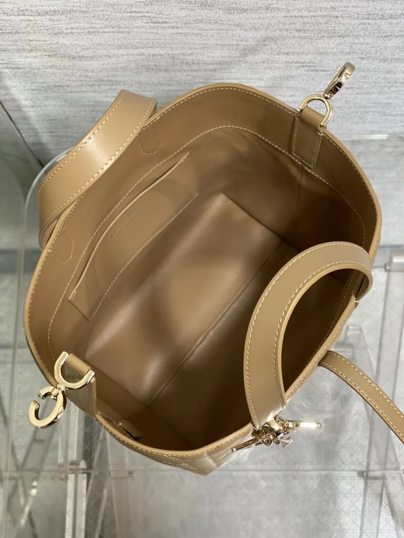Bold Christian Dior Shopping Bags 46974