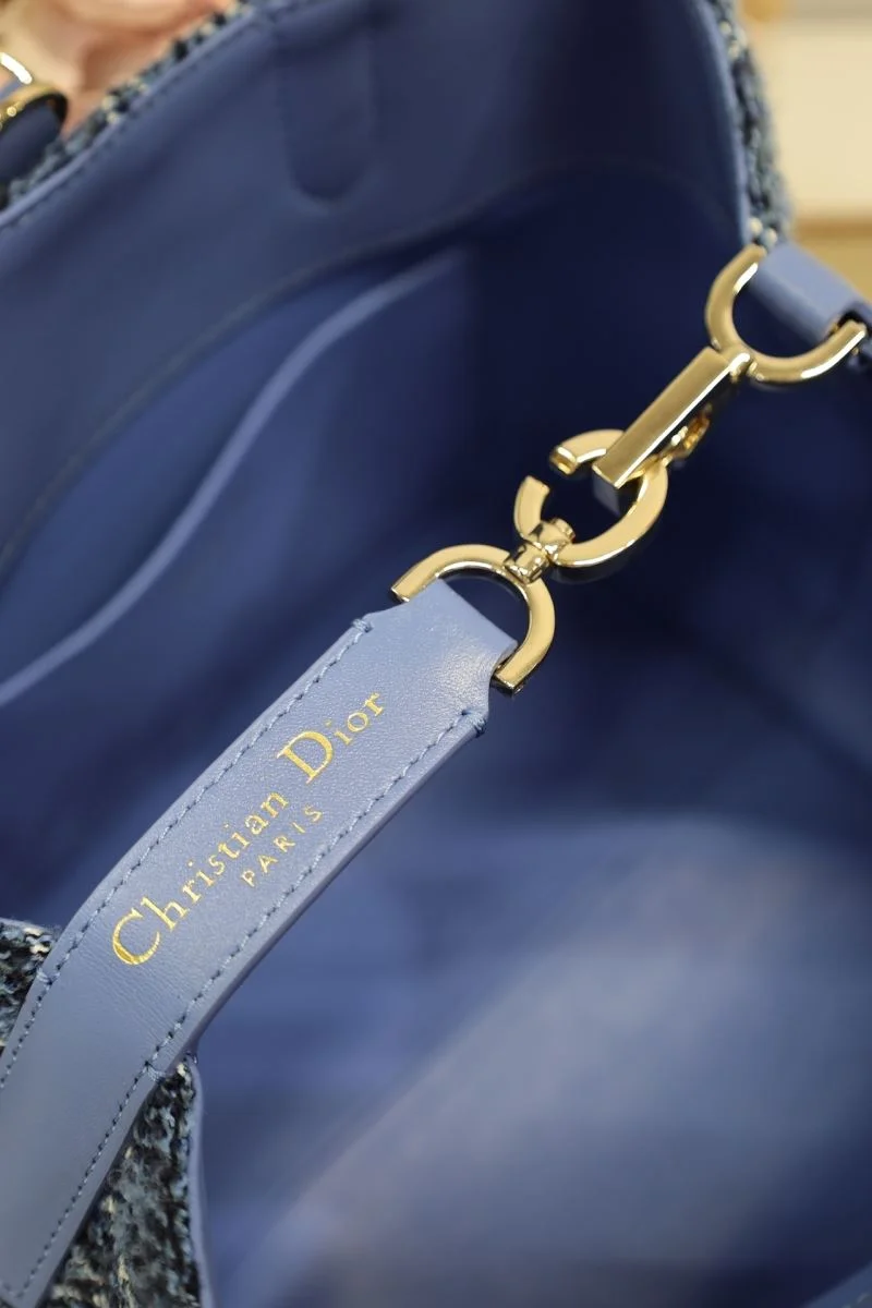 TechFriendly Christian Dior Shopping Bags 46977