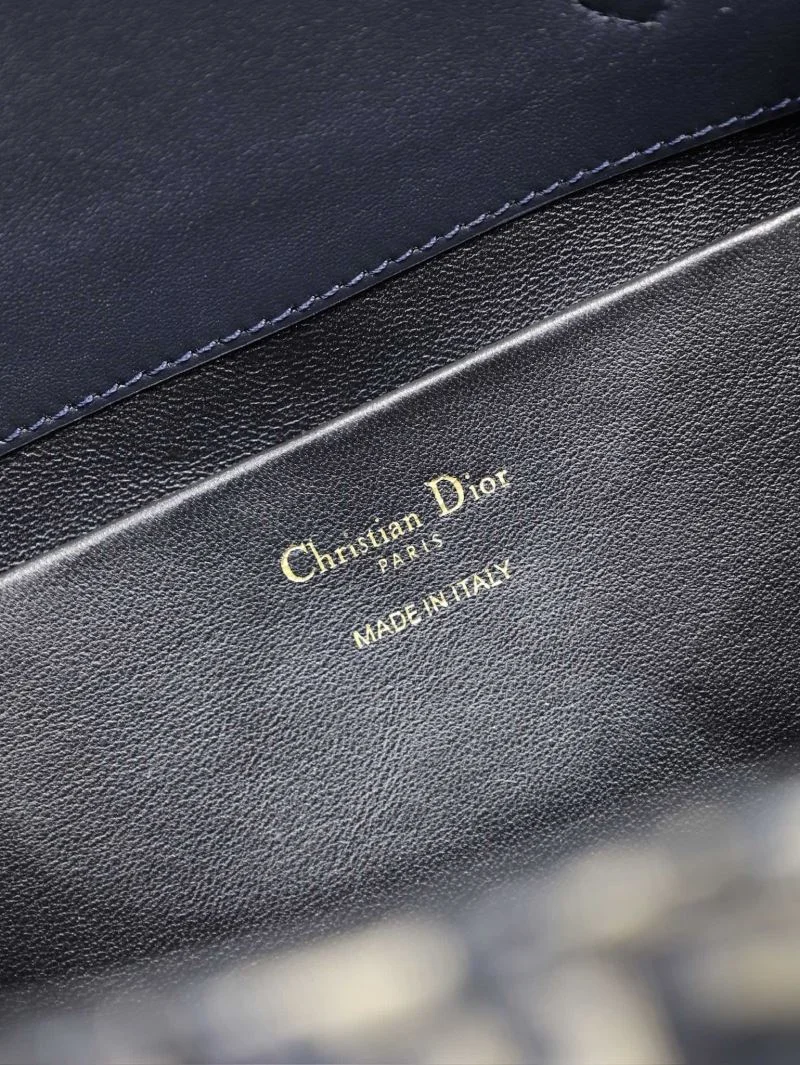 Christian Dior Shopping Bags ModernLook 46976