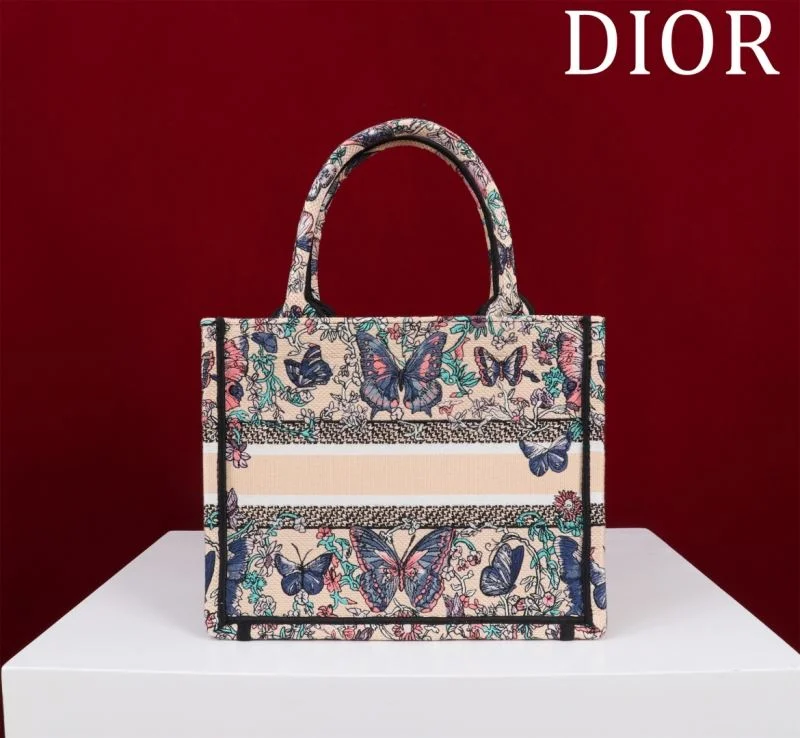Christian Dior Shopping Bags Versatile 46978