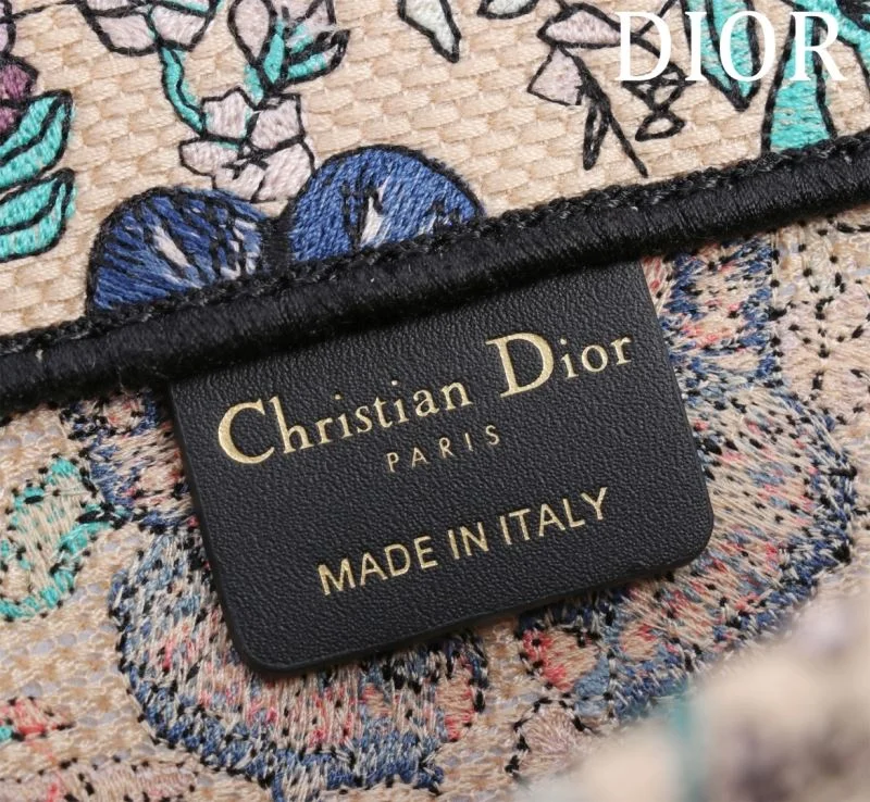 Christian Dior Shopping Bags Versatile 46978
