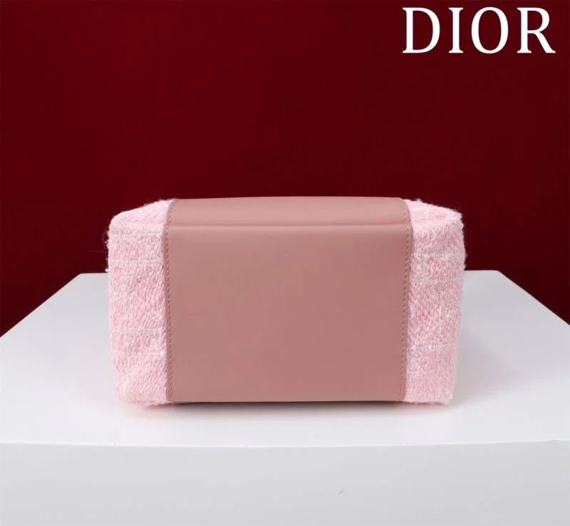 HighQuality Christian Dior Shopping Bags 47053