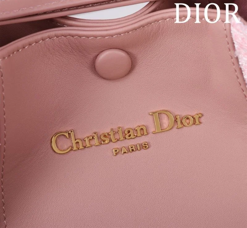 HighQuality Christian Dior Shopping Bags 47053