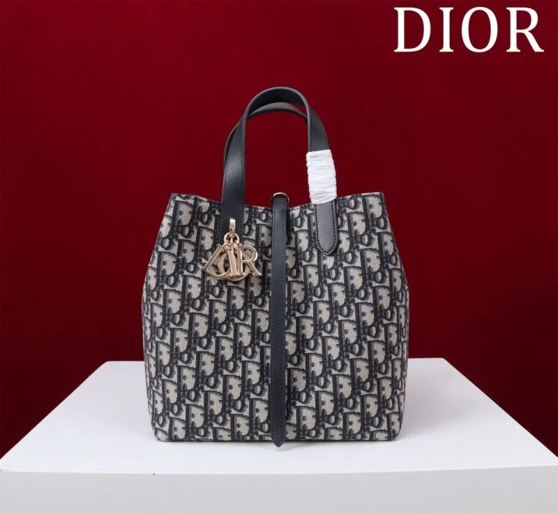 Christian Dior Shopping Bags Versatile 46985