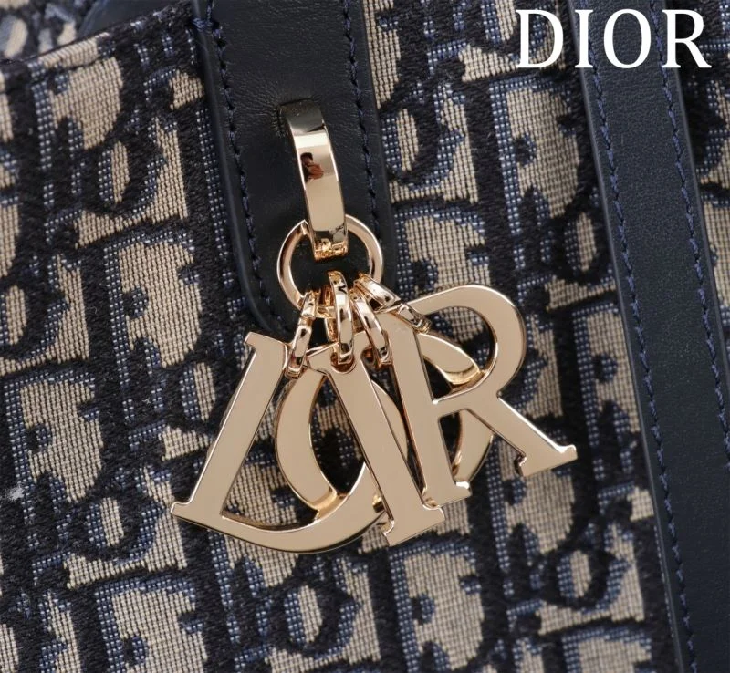 Christian Dior Shopping Bags Versatile 46985