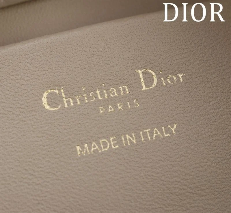 Christian Dior Shopping Bags FashionForward 46939