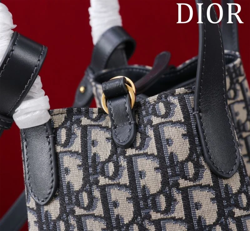 Christian Dior Shopping Bags EasyMatch 46937