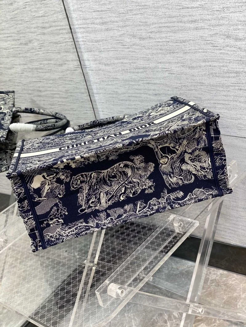 Sustainable Christian Dior Shopping Bags 46929