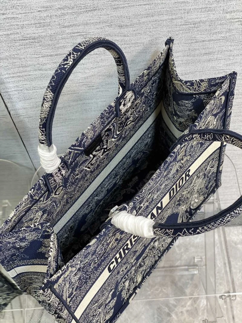 Sustainable Christian Dior Shopping Bags 46929